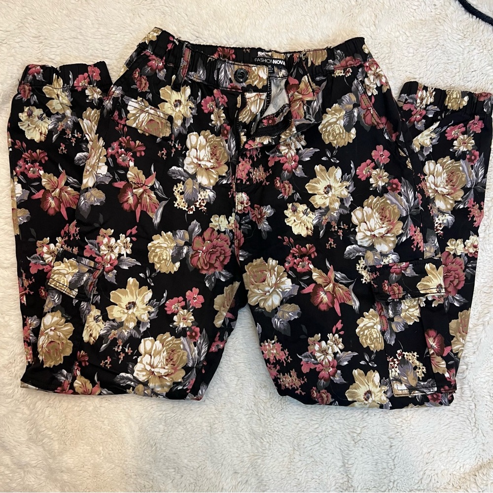 Fashion Nova Black Floral Cargo Joggers - Gold & Pink Flowers